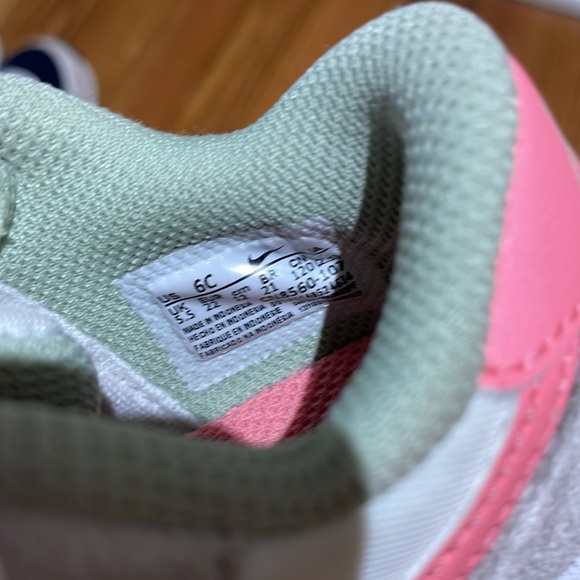 Nike Baby Girl Sneakers 6C - Picture 7 of 7